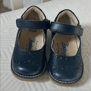 FootMates Navy Blue Girls Mary Jane Shoes with Velcro Strap
